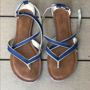 Merona - strapped navy sandals w/ metallic detail